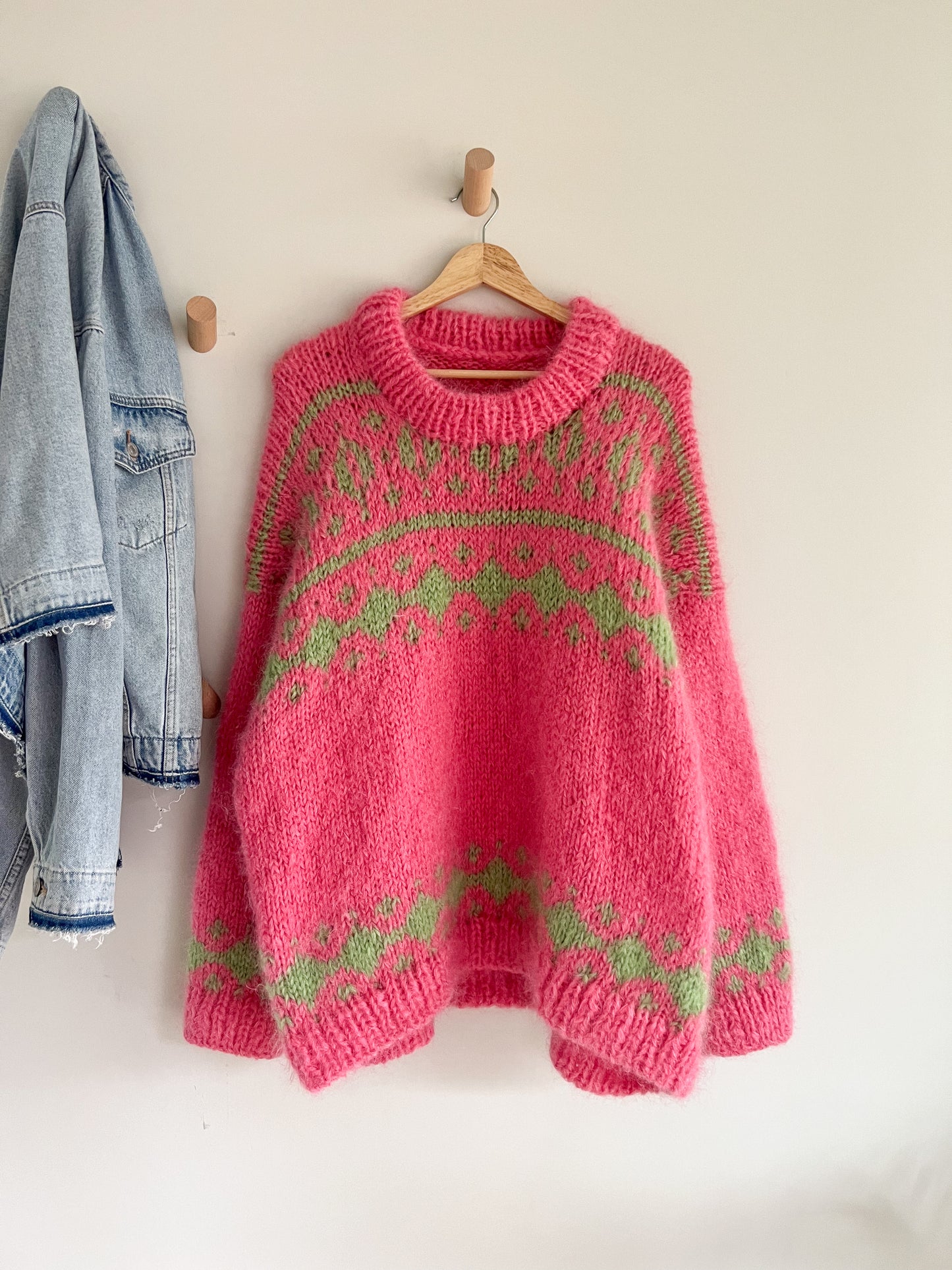 Juli Sweater (english)